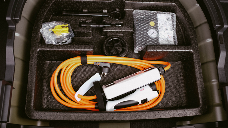 Photo: Justin Westbrook/Jalopnik